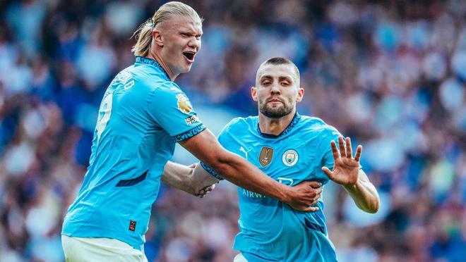 批评的同时 批评的同时